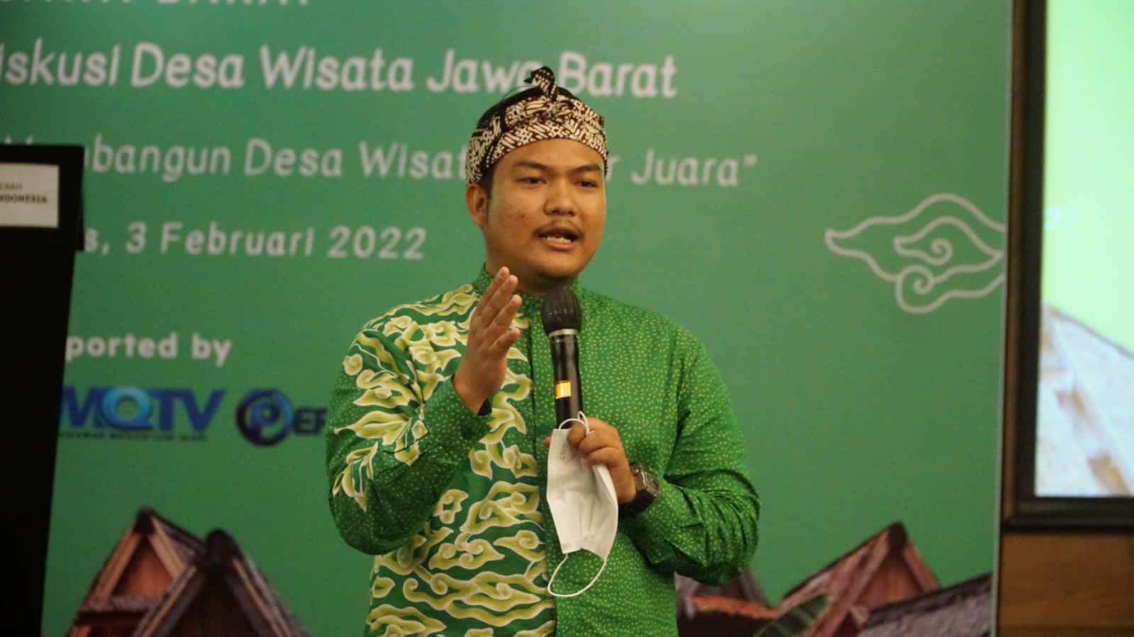 Ketua DPD Asidewi Jabar Maulidan Isbar, S.Par saat kegiatan Ramah Tamah dan Diskusi Desa Wisata Jawa Barat yang digelar di Holiday Inn Bandung Pasteur, Bandung, Kamis (3/2/2022).